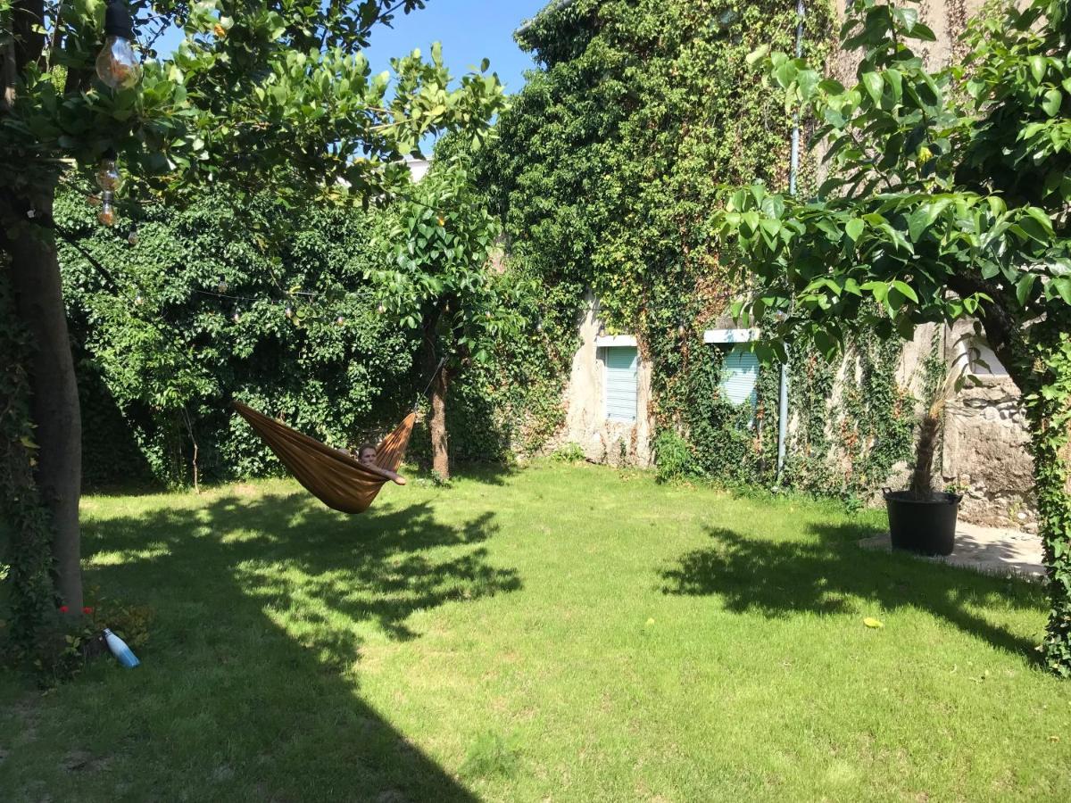 Intown Guesthouse Shkoder Ngoại thất bức ảnh